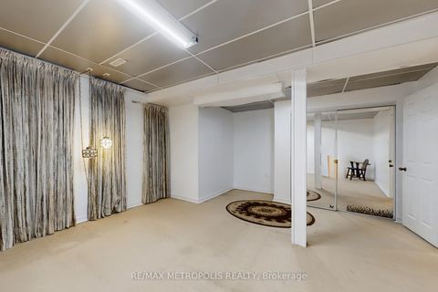 Photo 32 at 25 - 1021 Midland Avenue, Eglinton East, Toronto