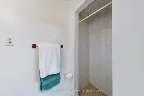 Photo 39 at 25 - 1021 Midland Avenue, Eglinton East, Toronto