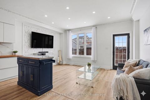 Photo 5 at 16 Leitch Avenue, York University Heights, Toronto