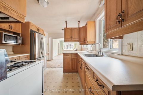 Photo 8 at 90 Hollis Avenue, Cliffside, Toronto