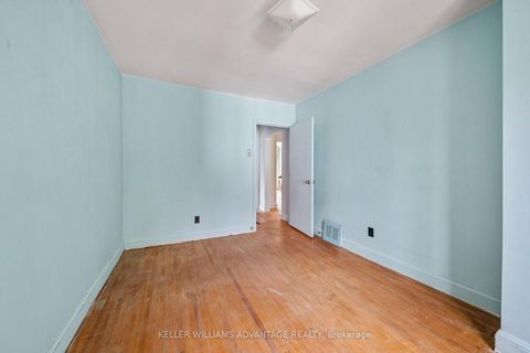 Photo 12 at 90 Hollis Avenue, Cliffside, Toronto