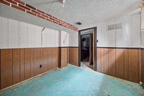 Photo 19 at 90 Hollis Avenue, Cliffside, Toronto