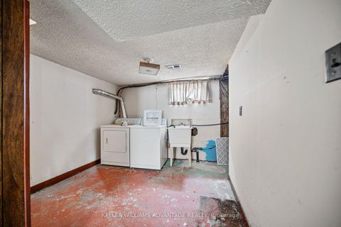 Photo 22 at 90 Hollis Avenue, Cliffside, Toronto