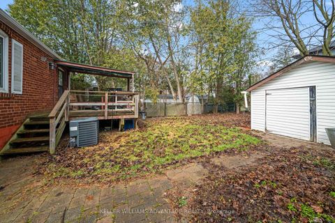 Photo 24 at 90 Hollis Avenue, Cliffside, Toronto