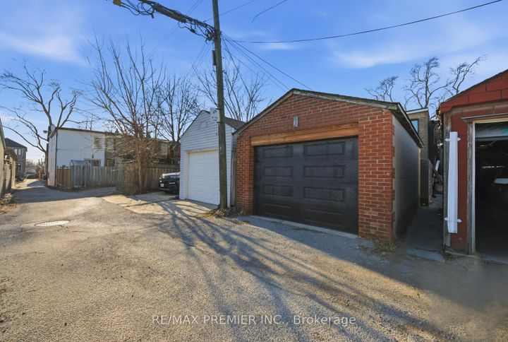 Photo 40 at 127 Ascot Avenue, Davenport, Toronto