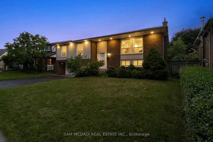 Photo 44 at 7209 Fayette Circle, Meadowvale, Mississauga