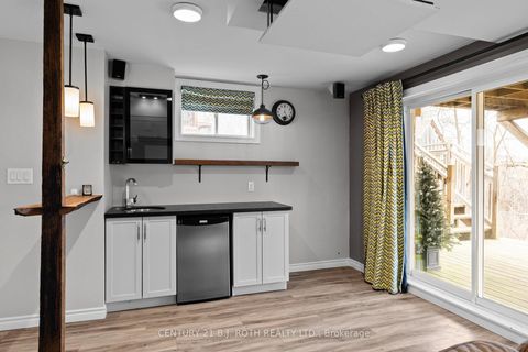 Photo 25 at 30 Megan Crescent, Holly, Barrie