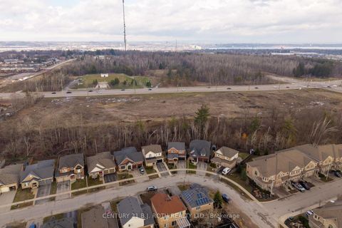 Photo 35 at 30 Megan Crescent, Holly, Barrie