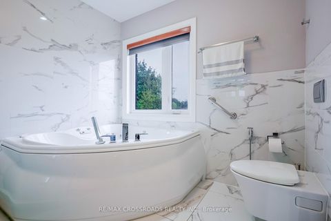 Photo 27 at 1A Roblin Avenue, East York, Toronto