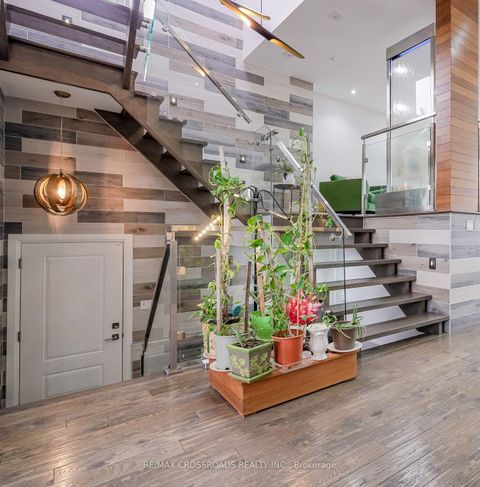 Photo 35 at 1A Roblin Avenue, East York, Toronto