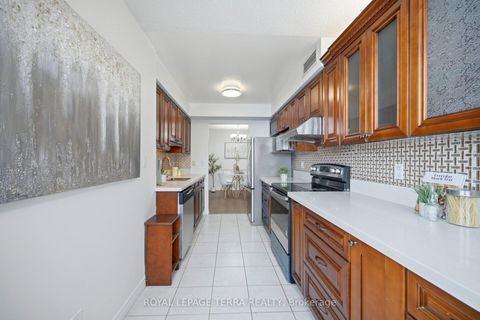 Photo 14 at 833 - 68 Corporate Drive, Woburn, Toronto