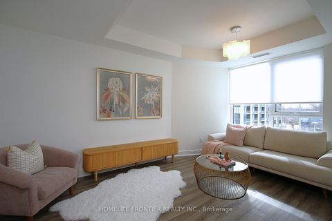 Photo 4 at 220 - 185 Deerfield Road, Central Newmarket, Newmarket