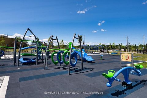 Photo 22 at 220 - 185 Deerfield Road, Central Newmarket, Newmarket