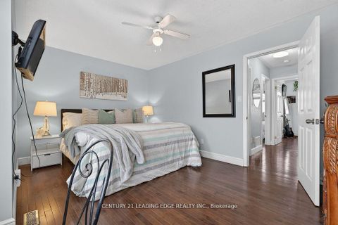 Photo 21 at 56 Ivory Court, Bowmanville, Clarington