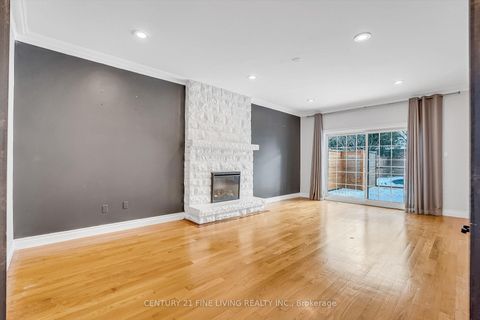 Photo 5 at 140 Bathgate Drive, Centennial Scarborough, Toronto