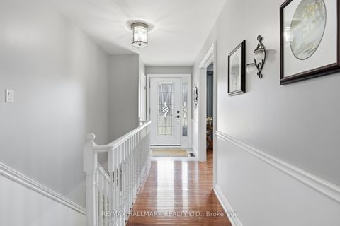 Photo 5 at 28 Jane Crescent, Allandale Heights, Barrie