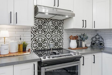 Photo 13 at 28 Jane Crescent, Allandale Heights, Barrie