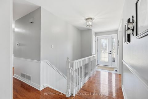 Photo 16 at 28 Jane Crescent, Allandale Heights, Barrie