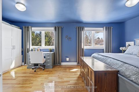 Photo 18 at 28 Jane Crescent, Allandale Heights, Barrie