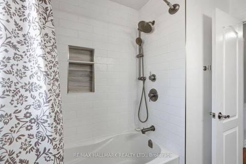 Photo 23 at 28 Jane Crescent, Allandale Heights, Barrie