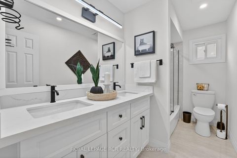 Photo 29 at 186 Patna Crescent, Maple, Vaughan