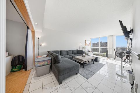 Photo 4 at 1906 - 3 Rowntree Road, Jamestown, Toronto