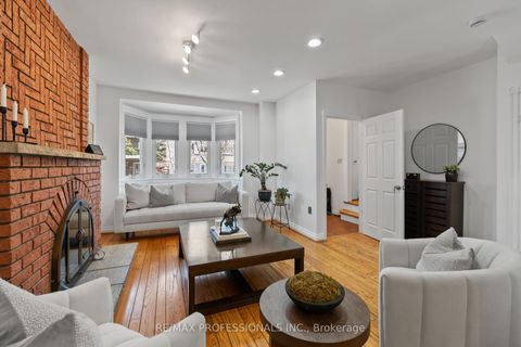 Photo 4 at 82 Fifth Street, New Toronto, Toronto