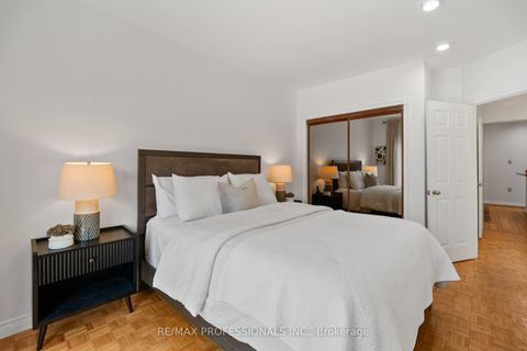 Photo 11 at 82 Fifth Street, New Toronto, Toronto