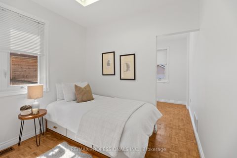 Photo 12 at 82 Fifth Street, New Toronto, Toronto