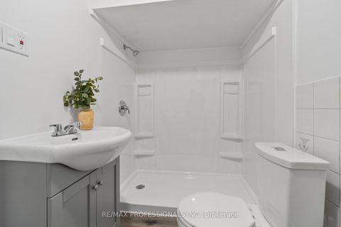 Photo 33 at 82 Fifth Street, New Toronto, Toronto