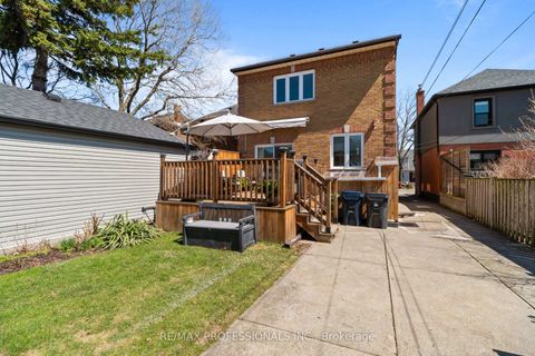 Photo 36 at 82 Fifth Street, New Toronto, Toronto