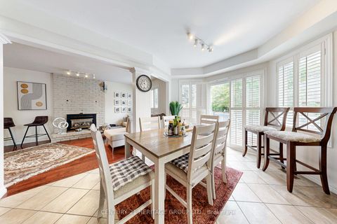 Photo 14 at 98 Charing Crescent, Aurora Highlands, Aurora