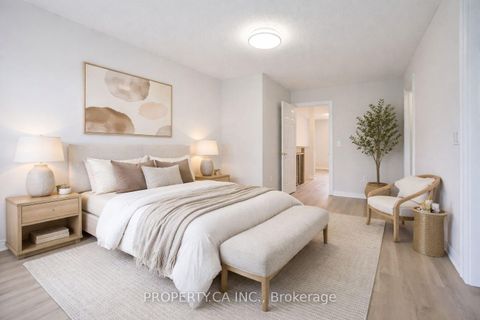 Photo 2 at 46 - 1051 On Bogart Circle, College Manor, Newmarket