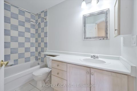Photo 26 at 46 - 1051 On Bogart Circle, College Manor, Newmarket