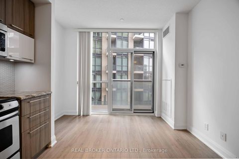 Photo 8 at 302 - 56 Annie Craig Drive, Mimico, Toronto