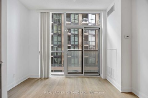 Photo 10 at 302 - 56 Annie Craig Drive, Mimico, Toronto