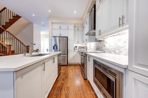 Photo 18 at 4 Allerton Road, Patterson, Vaughan