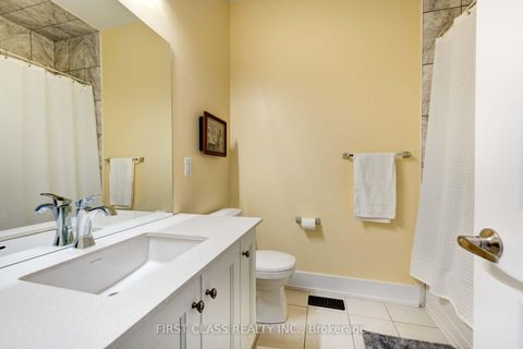 Photo 37 at 4 Allerton Road, Patterson, Vaughan