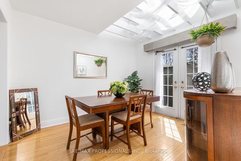 Photo 9 at 11 Mitcham Drive, Alderwood, Toronto