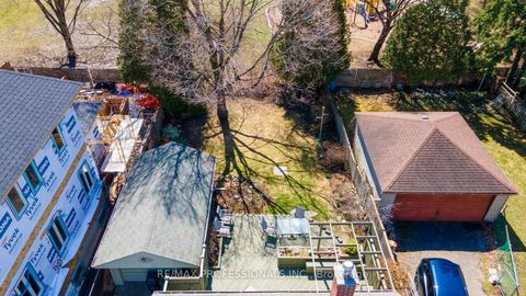 Photo 35 at 11 Mitcham Drive, Alderwood, Toronto