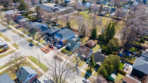Photo 47 at 11 Mitcham Drive, Alderwood, Toronto