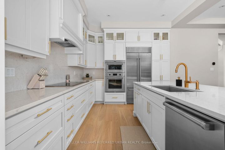 Photo 6 at 1318 Courtleigh Trail, JM Joshua Meadows, Oakville