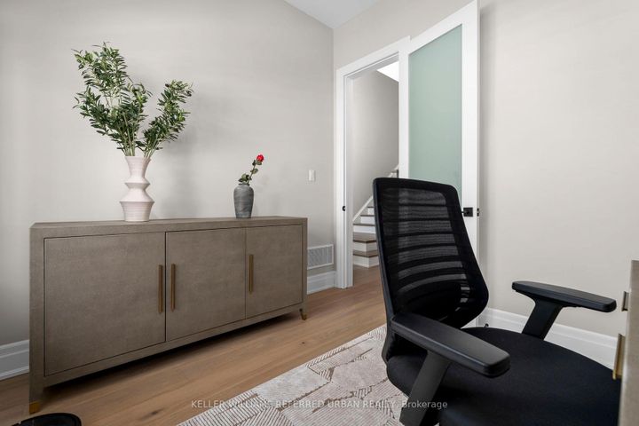 Photo 13 at 1318 Courtleigh Trail, JM Joshua Meadows, Oakville