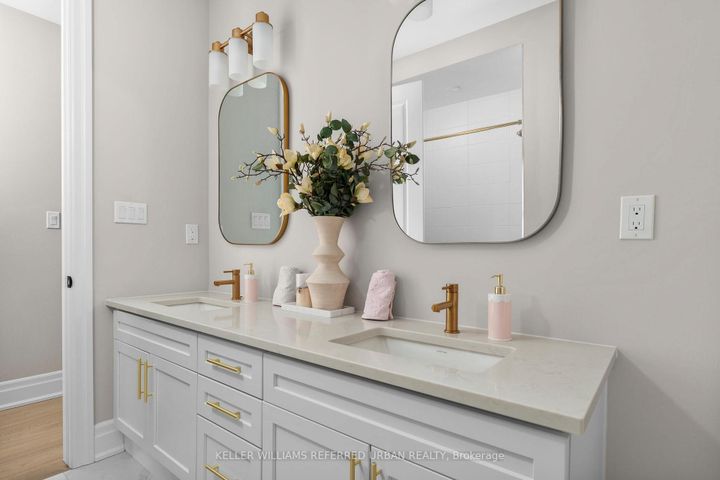 Photo 22 at 1318 Courtleigh Trail, JM Joshua Meadows, Oakville