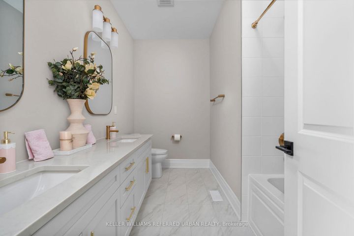 Photo 23 at 1318 Courtleigh Trail, JM Joshua Meadows, Oakville