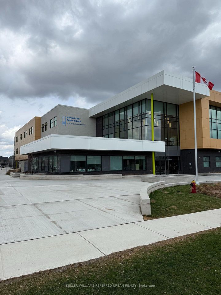 Photo 32 at 1318 Courtleigh Trail, JM Joshua Meadows, Oakville