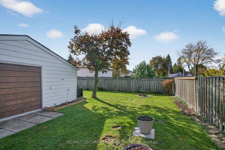 Photo 45 at 211 Birchcliffe Crescent, Berrisfield, Hamilton