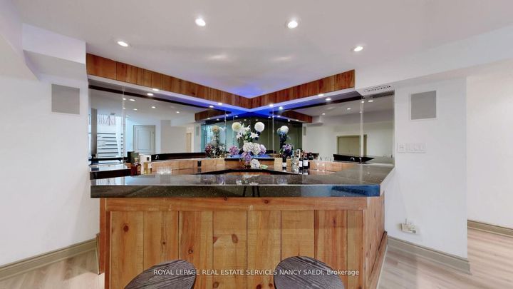 Photo 36 at 62 Wimpole Drive, Windfields, Toronto