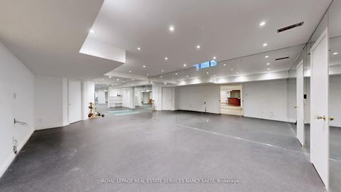 Photo 38 at 62 Wimpole Drive, Windfields, Toronto