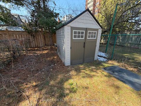 Photo 12 at 74 Banff Road, Mount Pleasant East, Toronto